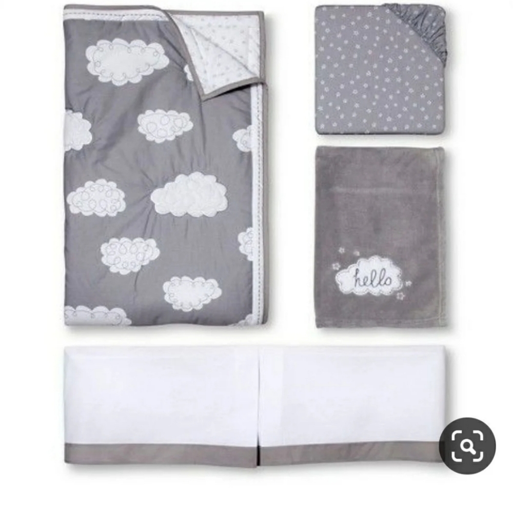 Circo Nursery Crib Set Clouds